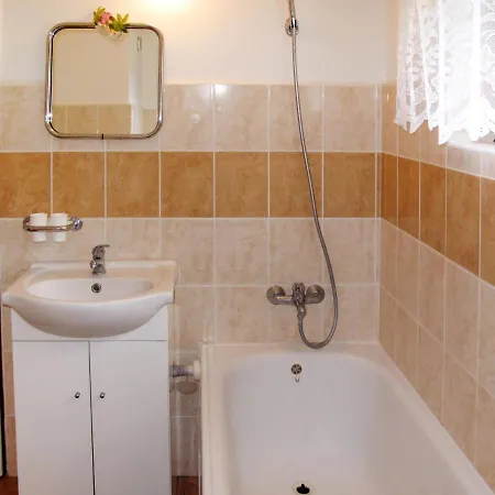 Holiday Home Leisure Lounge & Pool By Interhome Casa de Férias Solnice